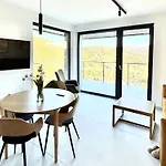 Apartment Owysoko - Z Widokiem 200 M Od Tras Mountain Szczyrk