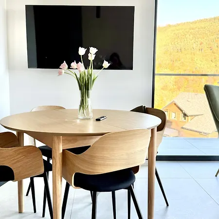 Apartment Owysoko - Z Widokiem 200 M Od Tras Mountain Szczyrk
